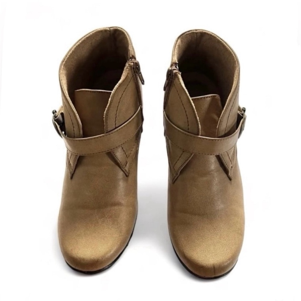 Easy Street Boots Comfort Wave 8W